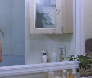 Topless actress Anna Cordell Nude - Rubber Heart (2017)