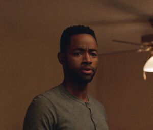 Domnique Perry naked, Issa Rae Naked - Insecure s02e01 (2017)