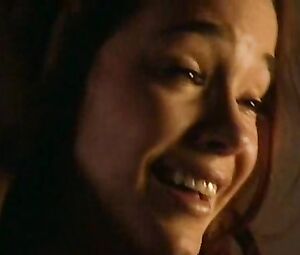 Marguerite Moreau naked – Easy (2003)