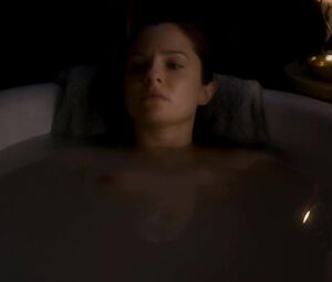 Shannon Lucio naked – Consuming Beauty (2015)