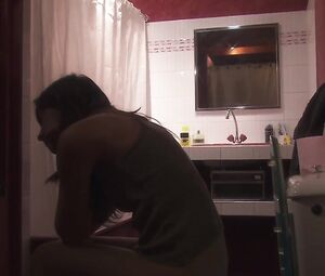 Amandine Boulet Naked - Le fantasme dune bernique (2010)