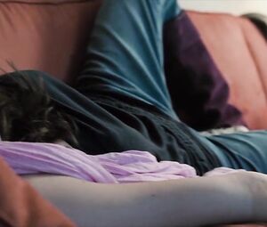 Mischa Barton naked, Emily Meade hot – Assassination of a High School President (2008)