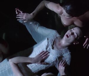 Sexy Tara Fitzgerald, Elle McPherson, Kate Fischer, Portia de Rossi, Pamela Rabe - Sirens