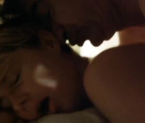 Natasa Dorcic naked - Neka ostane medju nama (2010)