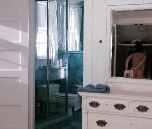Deborah Kara Unger naked, Annabella Sciorra naked – Whispers In The Dark (1992)