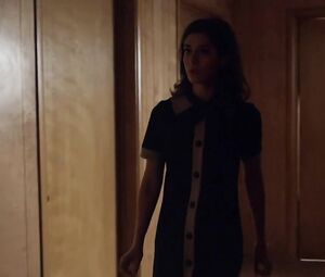 Hanna Hall naked, Isabelle Fuhrman naked – Masters of Sex s03e01 (2015)