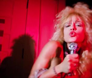 Topless actress Michelle Bauer & Linnea Quigley & Brinke Stevens - Nightmare Sisters (1988)