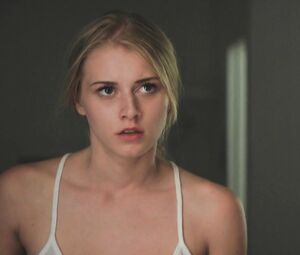 Alena Savostikova Naked - Cool Hair (2017)