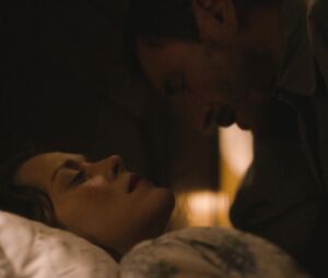 Marion Cotillard naked - Mal De Piers (2016)