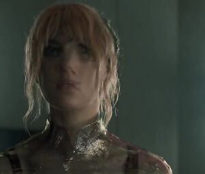 Topless actress Ana de Armas, Sallie Harmsen, Mackenzie Davis Nude