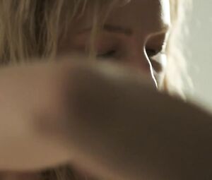 Alexandra Borbely Naked - On Body and Soul (2017)