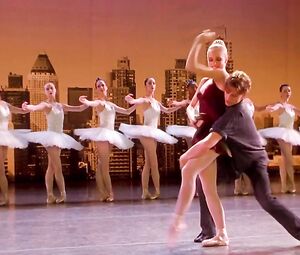 Amanda Schull hot – Center Stage (2000)