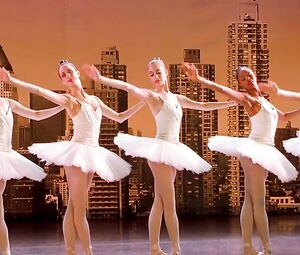 Amanda Schull hot – Center Stage (2000)