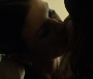 Rooney Mara naked, Catherine Zeta-Jones hot – Side effects (2012)