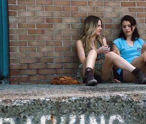 Margaret Qualley hot – The Leftovers s01e01 (2014)
