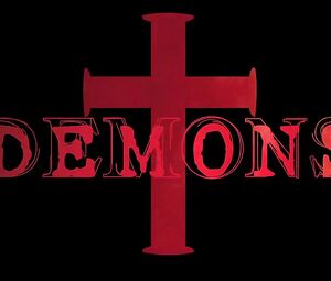 Sexy Ho tscenes Kristina Emerson, Lindsay Anne Williams - Demons (2017)