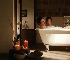 Giulia Michelini Naked - Immaturi (2011)