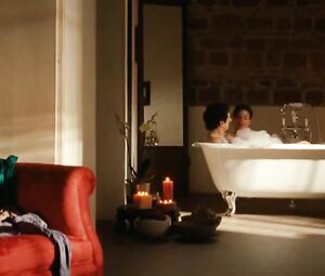 Giulia Michelini Naked - Immaturi (2011)