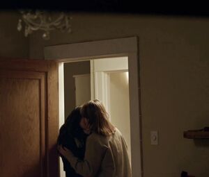 Lesbian short scene Alexa-Jeanne Dube, Kimberly Laferriere Nude - Feminin_Feminin s01e05 (2014)