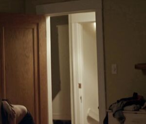 Lesbian short scene Alexa-Jeanne Dube, Kimberly Laferriere Nude - Feminin_Feminin s01e05 (2014)