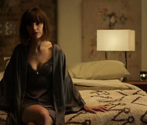 Jodi Balfour, Lucy Chappell Nude - Rellik s01e01-e04 (2017)