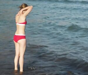 Claire Helene Cahen Nude - Lambeaux (2011)