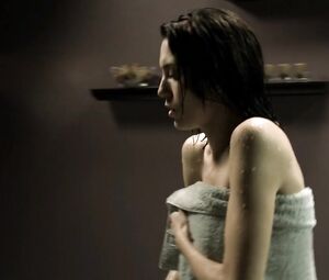 Christy Carlson Romano Nude - Mirrors 2 (2010)