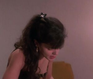Debi Mazar nude – Money for Nothing (1993)