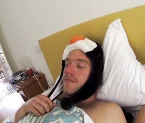 Julie Dray Nude - Base (2017)