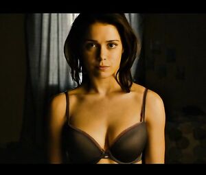 Ali Cobrin nude celebrity scenes - Girlhouse (2014)