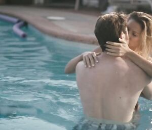 Sarah Baldwin nude โ Slumlord (2015)