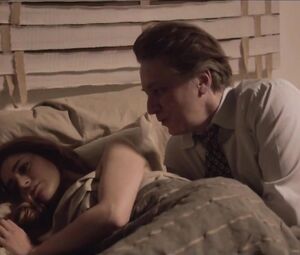 Sexy Miriam Leone - 1992 S01E02 (2015)