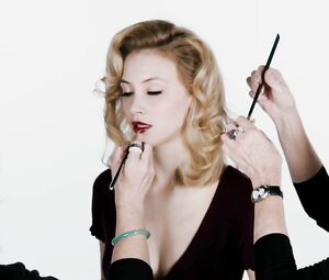 Sarah Gadon hot – Antiviral (2012)