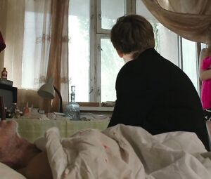 Anna Ochkova, Polina Aug nude - Orlean (2015)