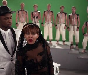 Meagan Good, Kosha Patel Hot - White Famous s01e08 (2017)