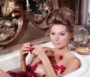 Sexy Sylva Koscina & Rosemary Dexter & Maria Rohm - Marquis de Sade's Justine (1969)