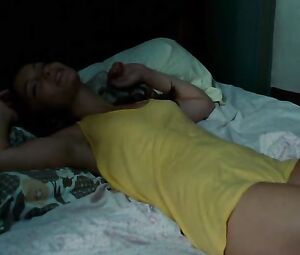 Lola Le Lann nude - Un moment d'egarement (2015)