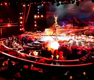 Sex Scene Elizabeth Berkley Sex Scene - Showgirls (1995)