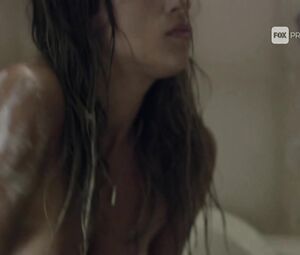 Maria Bopp Nude - Me Chama De Bruna s02e05 (2017)