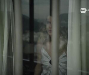 Maria Bopp Nude - Me Chama De Bruna s02e05 (2017)