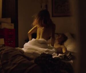 Elodie Fontan, Iliona Bachelier Nude - Mission Pays Basque (2017)