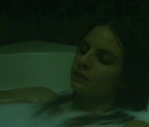 Marilyn Castonguay Hot - Wild Skin (2016)