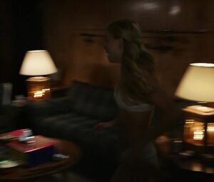 Lexi Atkins nude sexy – Zombeavers (2014)