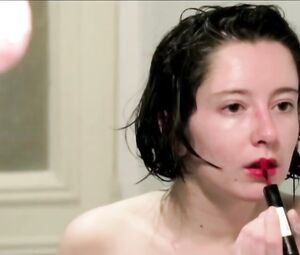 Marie Burgun Nude - Hors les murs (2012)