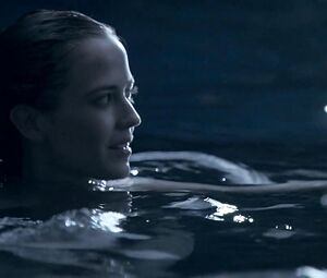 Maria Valverde, Eva Green nude - Cracks (2009)