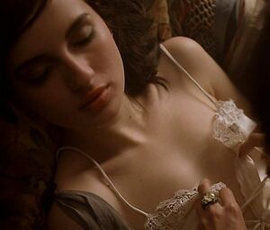 Maria Valverde, Eva Green nude - Cracks (2009)