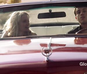 Taylor Black, Sarah Ramos nude - Midnight Texas (2017) s1e4