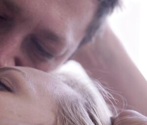 Sex Scene Elisabeth Moss Sexy - Tokyo Project (2017)