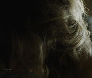 Penelope Mitchell, Jessica Pike nude - Zipper (2015)