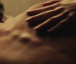 Sophie Cookson Nude - The Crucifixion (2017)